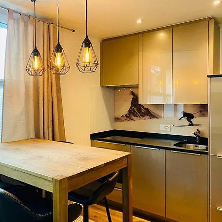 Cosy Modern With Balcony And Matterhorn View Appartement *