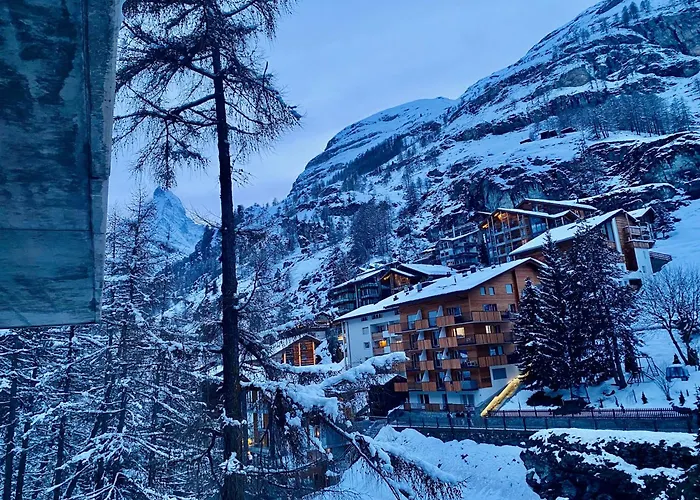 公寓 Cosy Modern With Balcony And Matterhorn View *